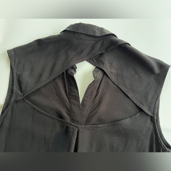 Divided by H&M Long Black Sleeveless Blouse Size 2 - Picture 8 of 9
